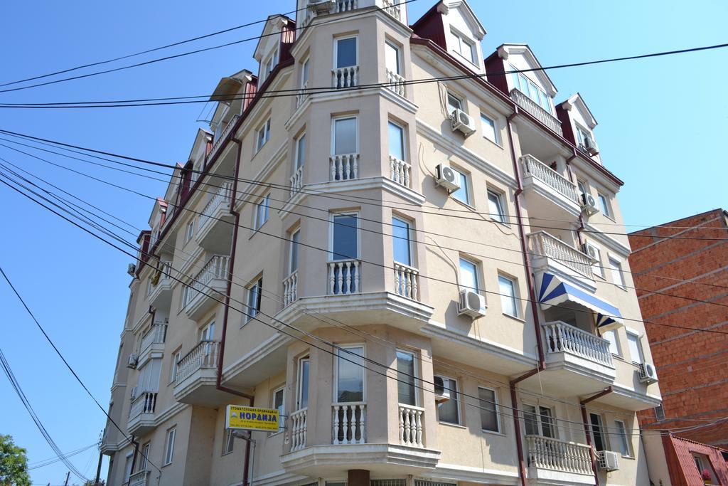 Luxury Apartment Near City Center Skopje Esterno foto