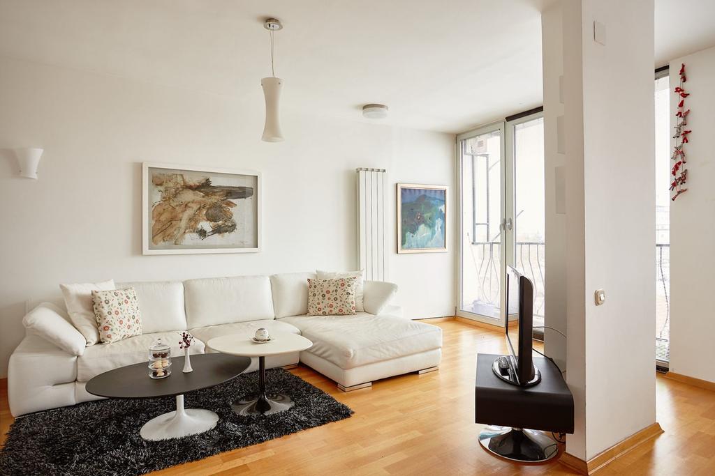 Luxury Apartment Near City Center Skopje Esterno foto